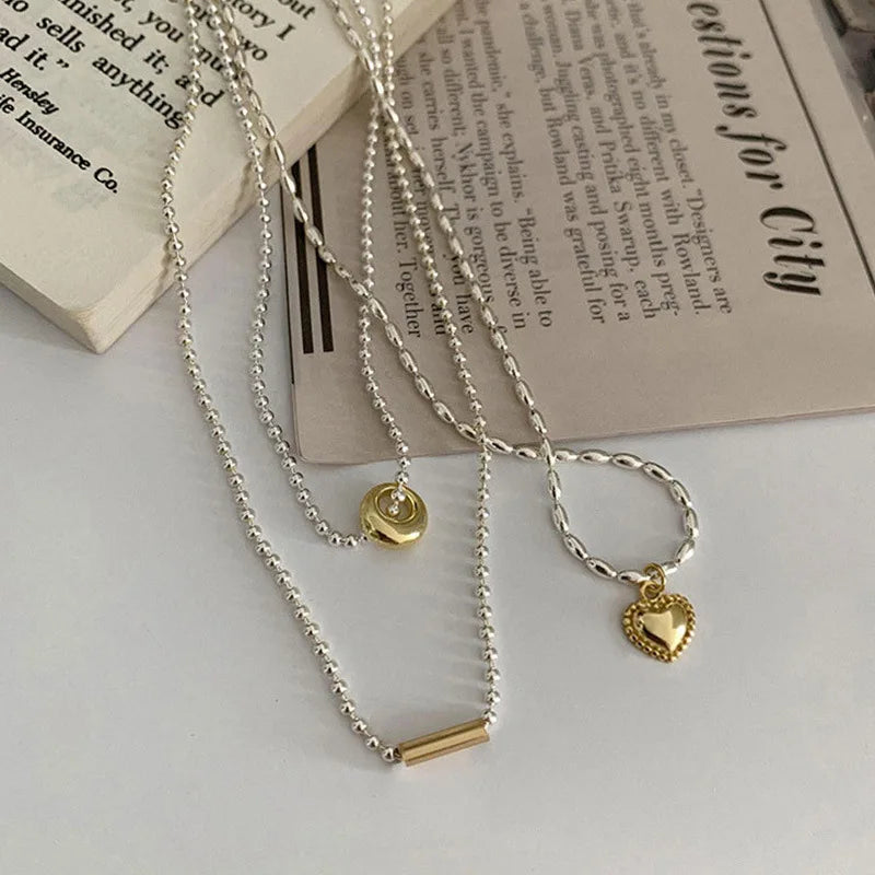 AmouraBead Geometric Heart Pendant Necklace – Vintage Beaded Choker | Minimalist Heart Jewellery | Women’s Statement Necklace