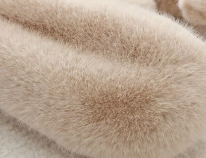 Velmira Faux Fur Winter Gloves – Women's Soft Plush Full-Finger Gloves | Thick Warm Wrist-Length Design | Elegant Cold Weather Accessories