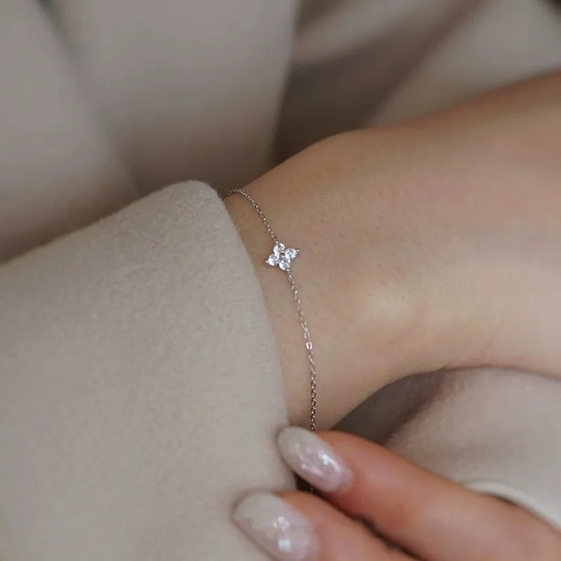 Aurelle Clover Zircon Necklace – 18K Gold-Plated Stainless Steel Chain | Four-Leaf Clover Jewellery | Elegant Women’s Gift