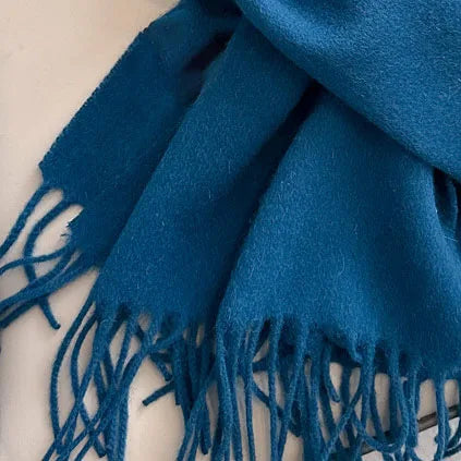 Wynmere 100% Wool Winter Scarf – Unisex Warm Neck Wrap | 180 × 32cm Solid Colour Shawl | Women’s & Men’s Cold Weather Scarf