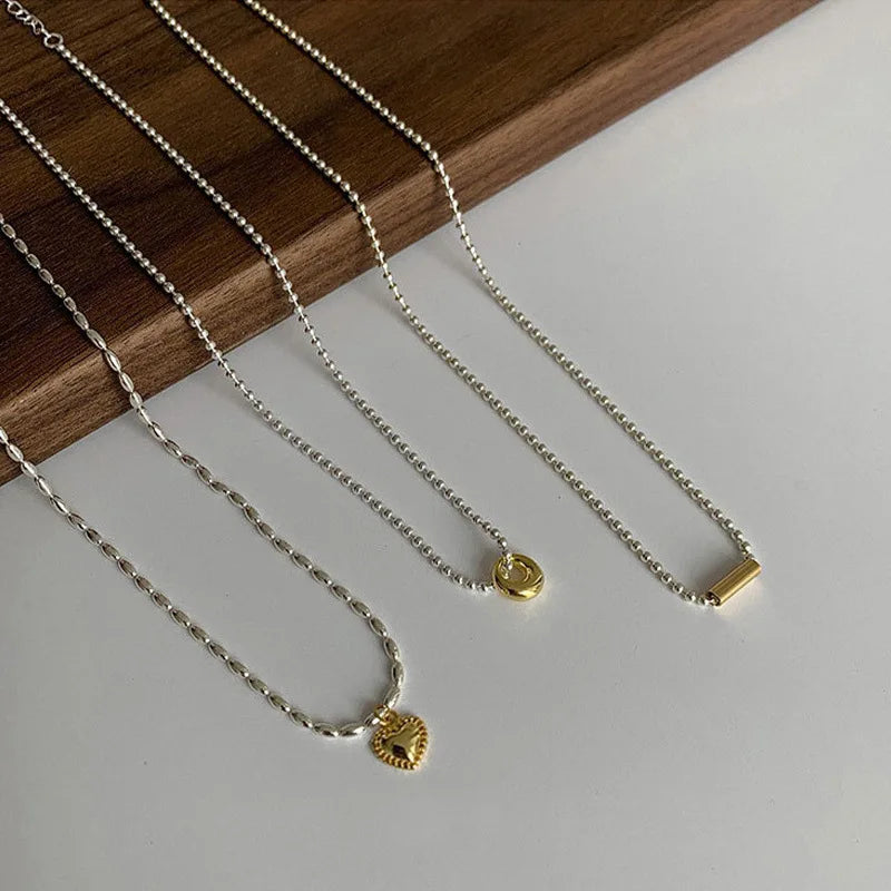 AmouraBead Geometric Heart Pendant Necklace – Vintage Beaded Choker | Minimalist Heart Jewellery | Women’s Statement Necklace