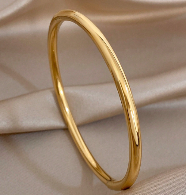 Aurielle 18K Gold-Plated Bracelet  – Women’s Stainless Steel Jewellery | Minimalist Smooth Bangles | Elegant Everyday Accessories