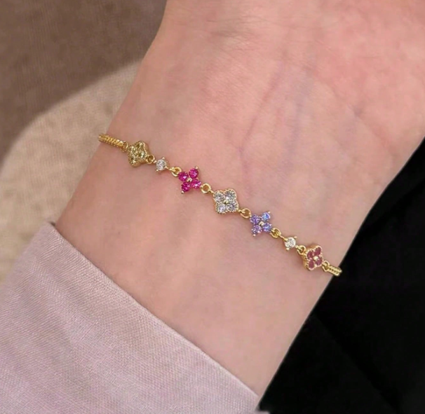 Stellara Rhinestone Star Bracelet – Women’s Stainless Steel Jewellery | Colourful Crystal-Inspired Design | Elegant Everyday Bracelet