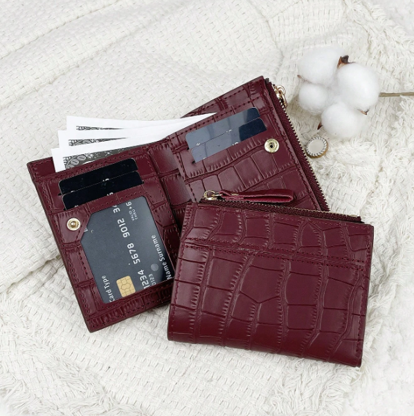 Marvelle Croc-Effect Compact Wallet – Women’s PU Small Wallet | Lightweight Zip Purse | Portable Card & Key Holder