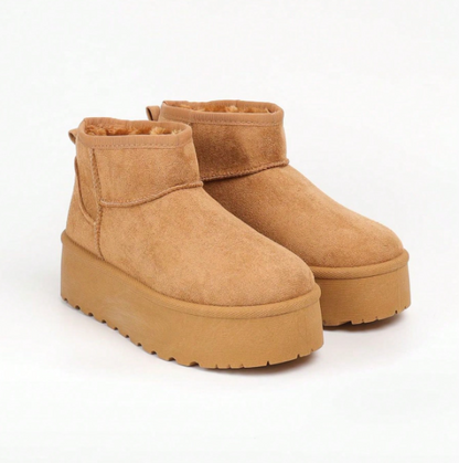 Brinelle Fur-Lined Platform Snow Boots – Women’s Suedette Winter Slip-On Shoes | Thick Sole & Cosy Lining | Autumn Winter Footwear