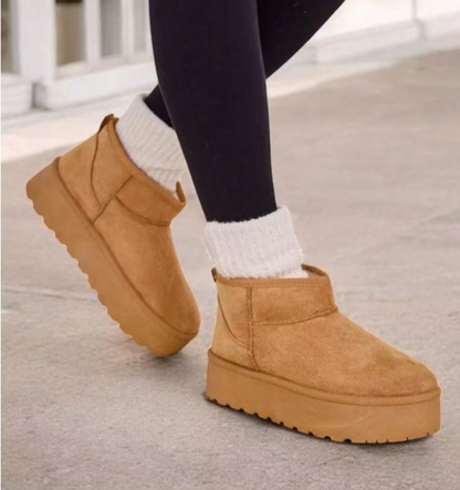 Brinelle Fur-Lined Platform Snow Boots – Women’s Suedette Winter Slip-On Shoes | Thick Sole & Cosy Lining | Autumn Winter Footwear
