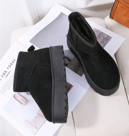 Brinelle Fur-Lined Platform Snow Boots – Women’s Suedette Winter Slip-On Shoes | Thick Sole & Cosy Lining | Autumn Winter Footwear