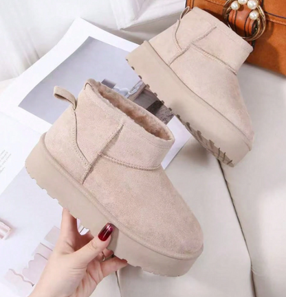Brinelle Fur-Lined Platform Snow Boots – Women’s Suedette Winter Slip-On Shoes | Thick Sole & Cosy Lining | Autumn Winter Footwear
