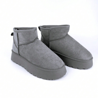 Brinelle Fur-Lined Platform Snow Boots – Women’s Suedette Winter Slip-On Shoes | Thick Sole & Cosy Lining | Autumn Winter Footwear