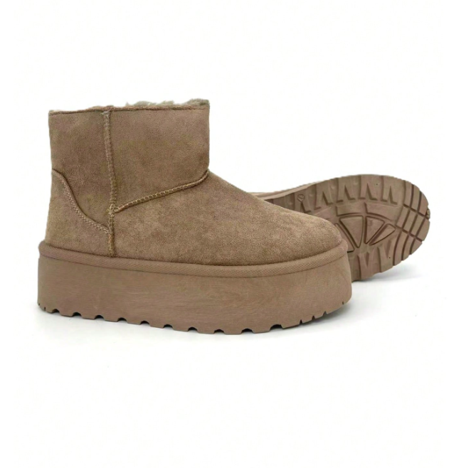 Brinelle Fur-Lined Platform Snow Boots – Women’s Suedette Winter Slip-On Shoes | Thick Sole & Cosy Lining | Autumn Winter Footwear