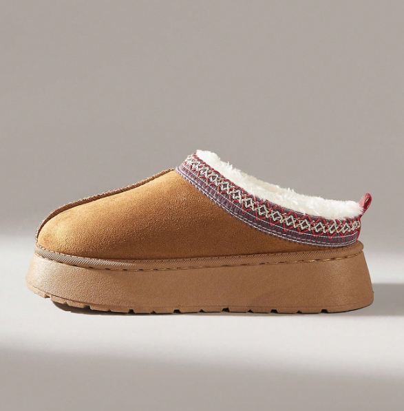 Velmora Fur-Lined Platform Snow Boots – Women’s Suedette Winter Slip-On Boots | Thick EVA Sole | Cosy Autumn Winter Footwear