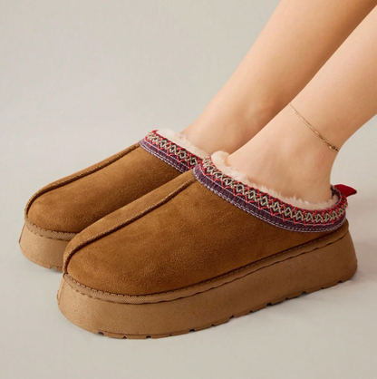 Velmora Fur-Lined Platform Snow Boots – Women’s Suedette Winter Slip-On Boots | Thick EVA Sole | Cosy Autumn Winter Footwear
