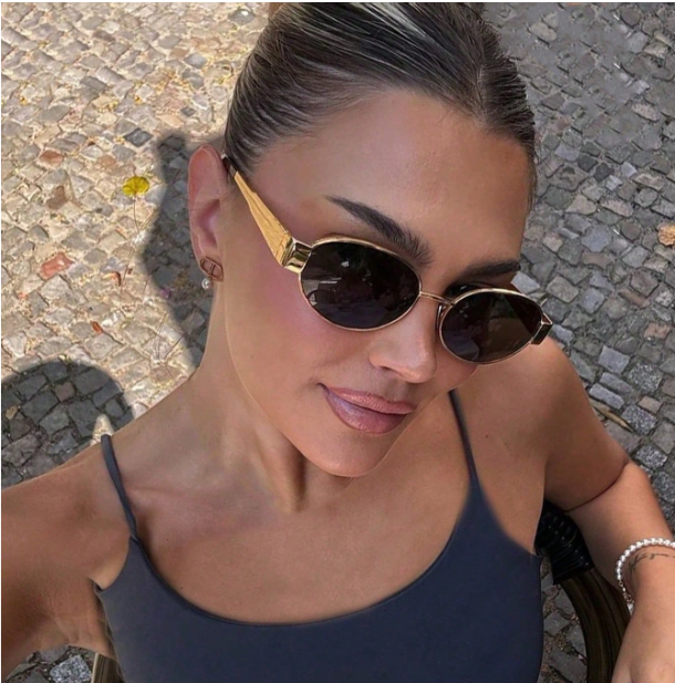 Virelle Retro Oval Sunglasses – Women’s Vintage Metal Frame Eyewear | Black PC Lenses | Chic Travel & Everyday Fashion Glasses