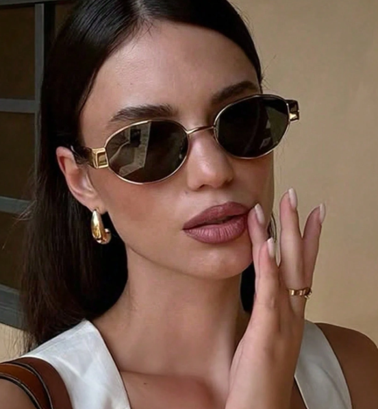 Virelle Retro Oval Sunglasses – Women’s Vintage Metal Frame Eyewear | Black PC Lenses | Chic Travel & Everyday Fashion Glasses