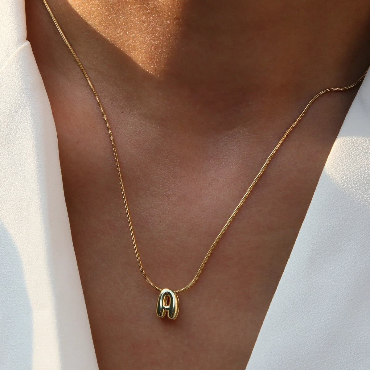 Aloura Bubble Initial Pendant Necklace – Gold-Plated Alphabet Letter Chain | A–Z Personalised Jewellery | Women’s Statement Necklace