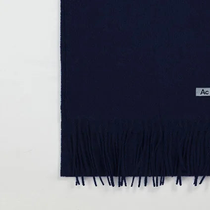 Wynmere 100% Wool Winter Scarf – Unisex Warm Neck Wrap | 180 × 32cm Solid Colour Shawl | Women’s & Men’s Cold Weather Scarf