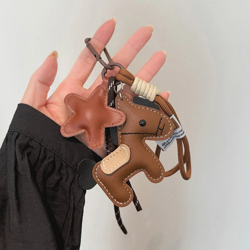 Equelle Pony Leather Bag Charm – Horse Keychain & Handbag Pendant | Personalised-Style Backpack Ornament | Women’s Purse Accessory