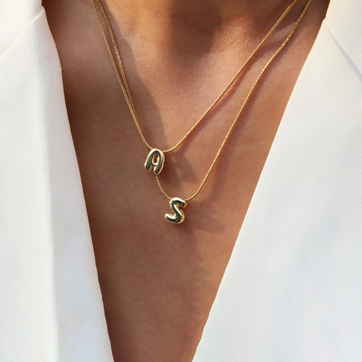 Aloura Bubble Initial Pendant Necklace – Gold-Plated Alphabet Letter Chain | A–Z Personalised Jewellery | Women’s Statement Necklace