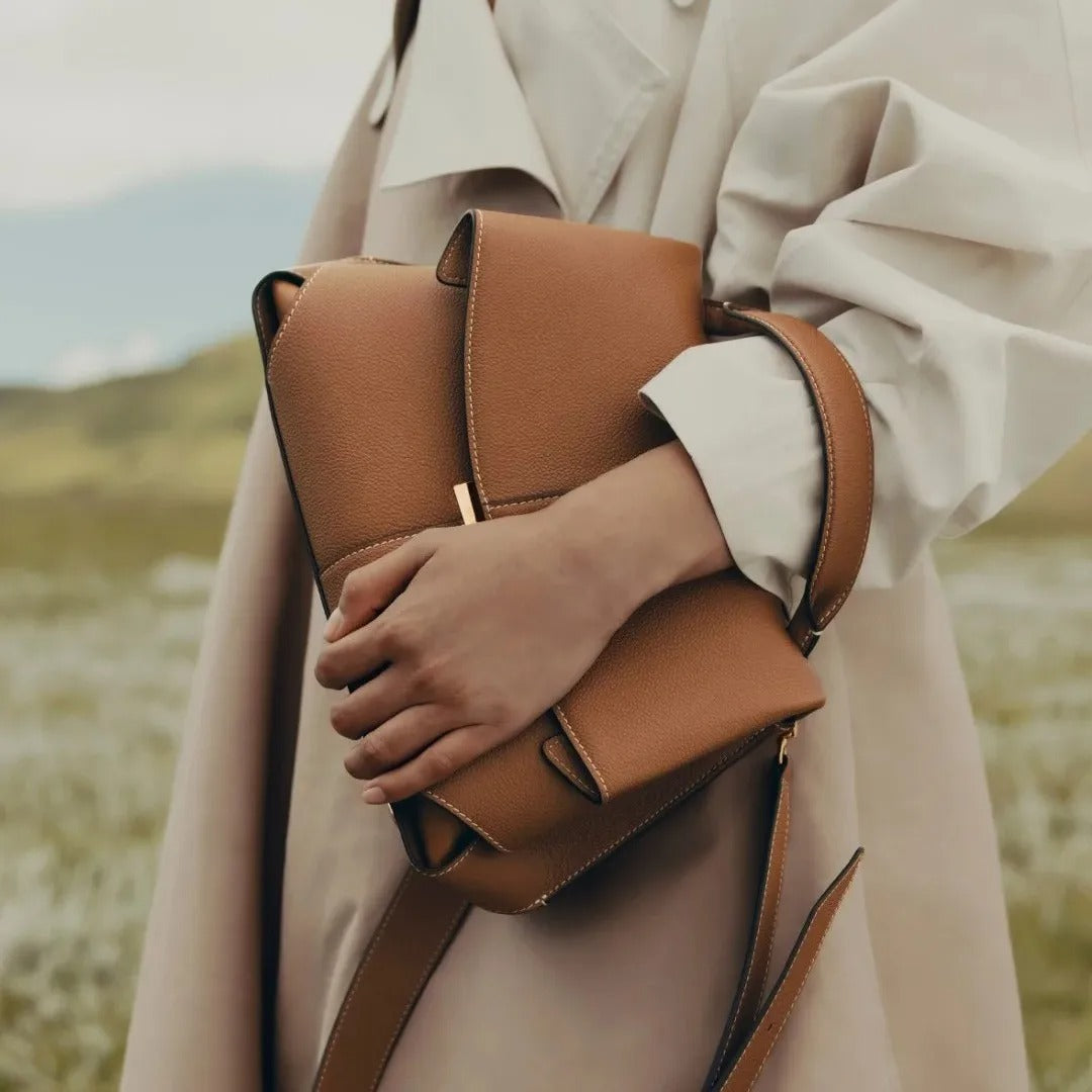 Olivia Bag - Minimalist And Trendy