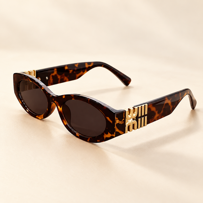 Solenne Retro Oval Sunglasses – Women’s UV400 Fashion Eyewear – Saint & Rose
