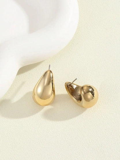 Goutte Gold-Tone Teardrop Stud Earrings – Sculpted Everyday Pair — Front and reverse construction